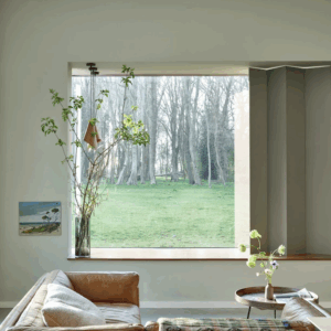 Vichyssoise No.9909 - Farrow & Ball