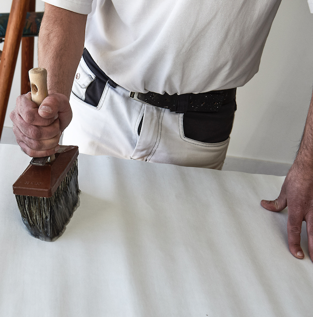 Pose papier peint à Bordeaux - entreprise Sorain & Styles Sorain & Styles - boutique en ligne - revendeur peinture Farrow & Ball